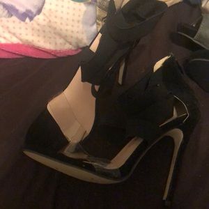 Women’s high heels shoes